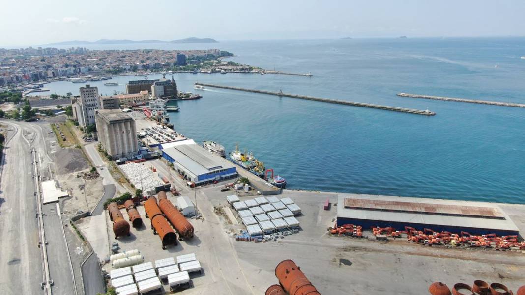 Sıfır araç alacaklar artık bayiye değil tren garına gidecek! Otomotiv sektöründe yeni uygulama başladı 7